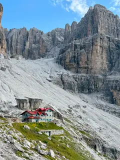 Trekking en dolomitas de Brenta — 4 días